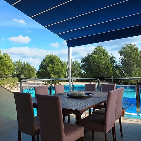 Villa Violeta *